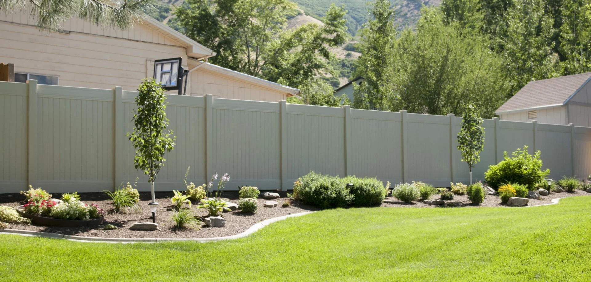 Good Neighbor Fence Etiquette