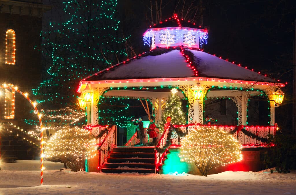 Decorate Your Gazebo