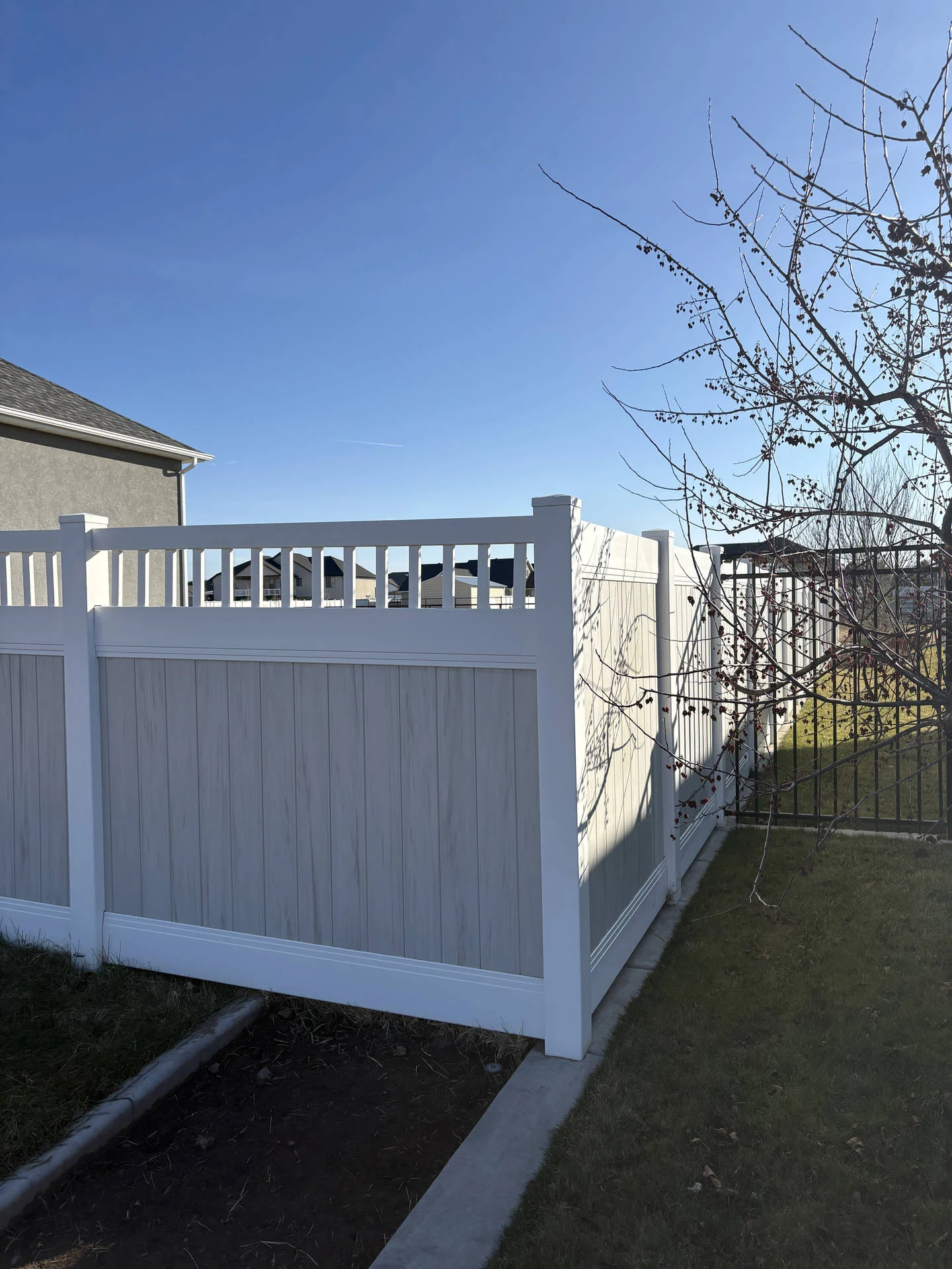 Taylor, UT: 6' Driftwood & White Two-Tone Privacy Fence