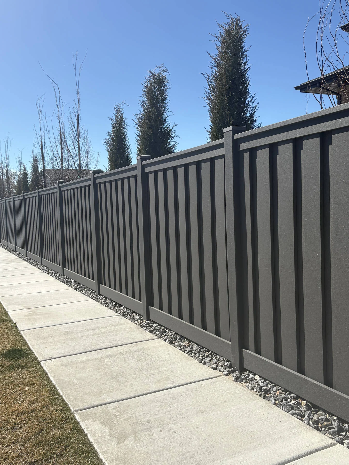 Charcoal Trex Privacy Fence & Black Gates in Kaysville
