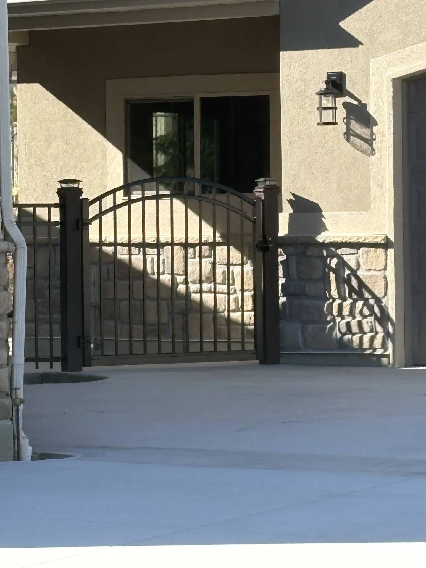 Layton Commercial Fence Project: Aluminum & Cedar Accents