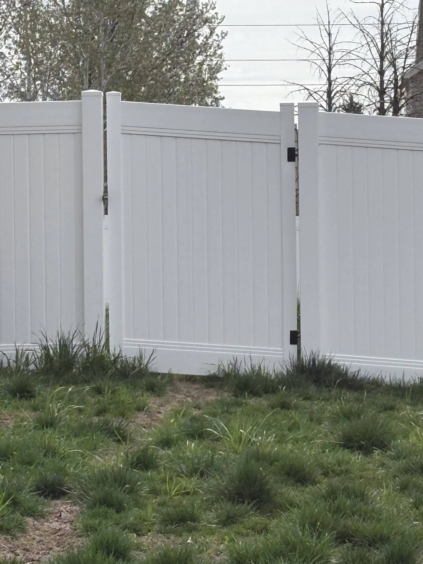 Clearfield Privacy Fence with RV Gate Installation