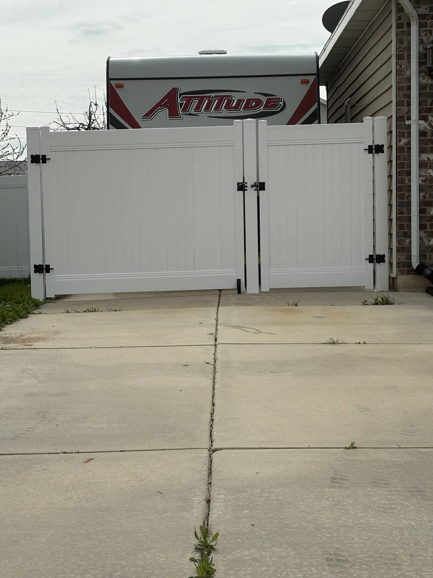 Clearfield Privacy Fence with RV Gate Installation