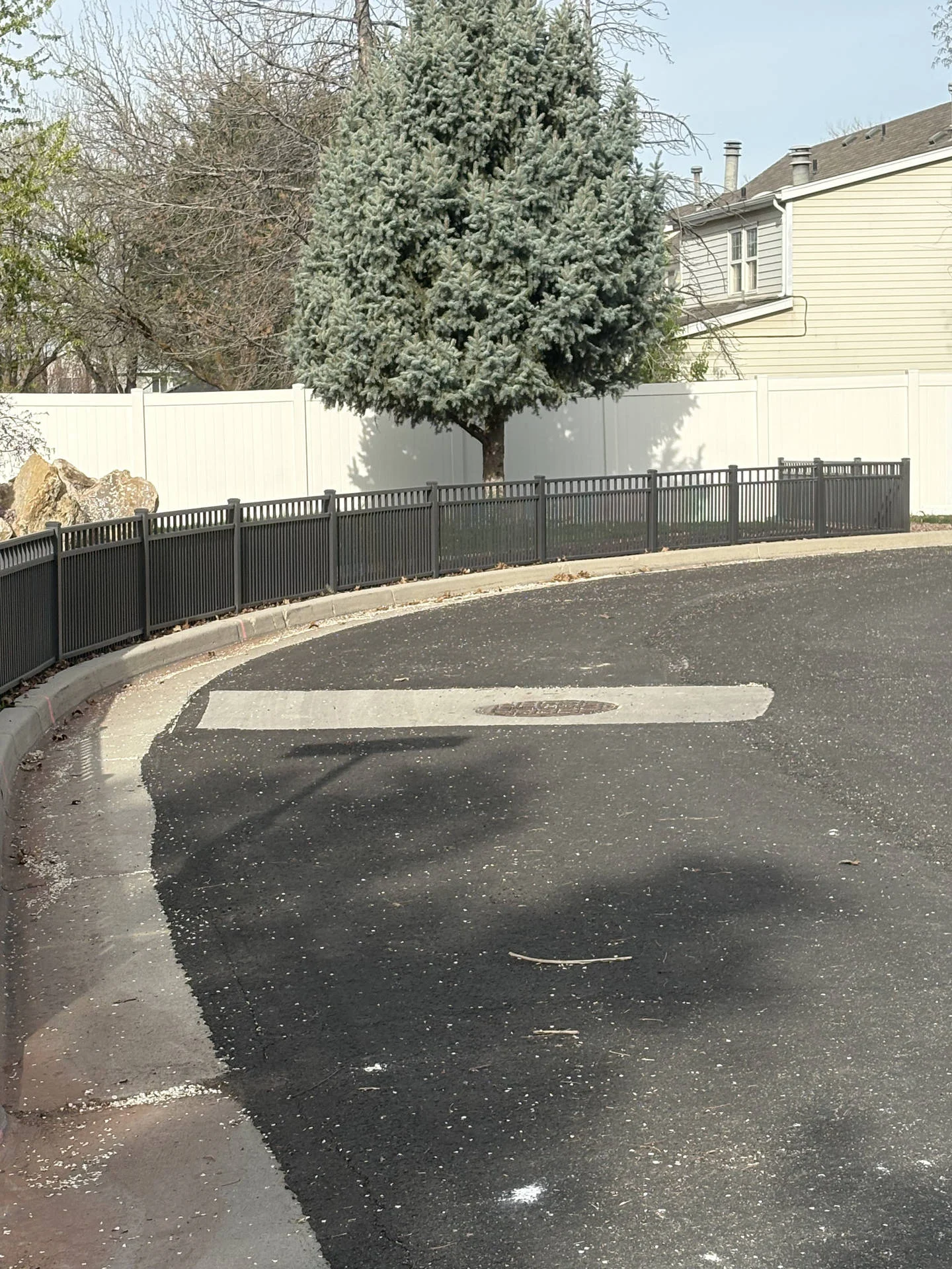 Centerville Commercial Alum Guard Fence & Gate Project