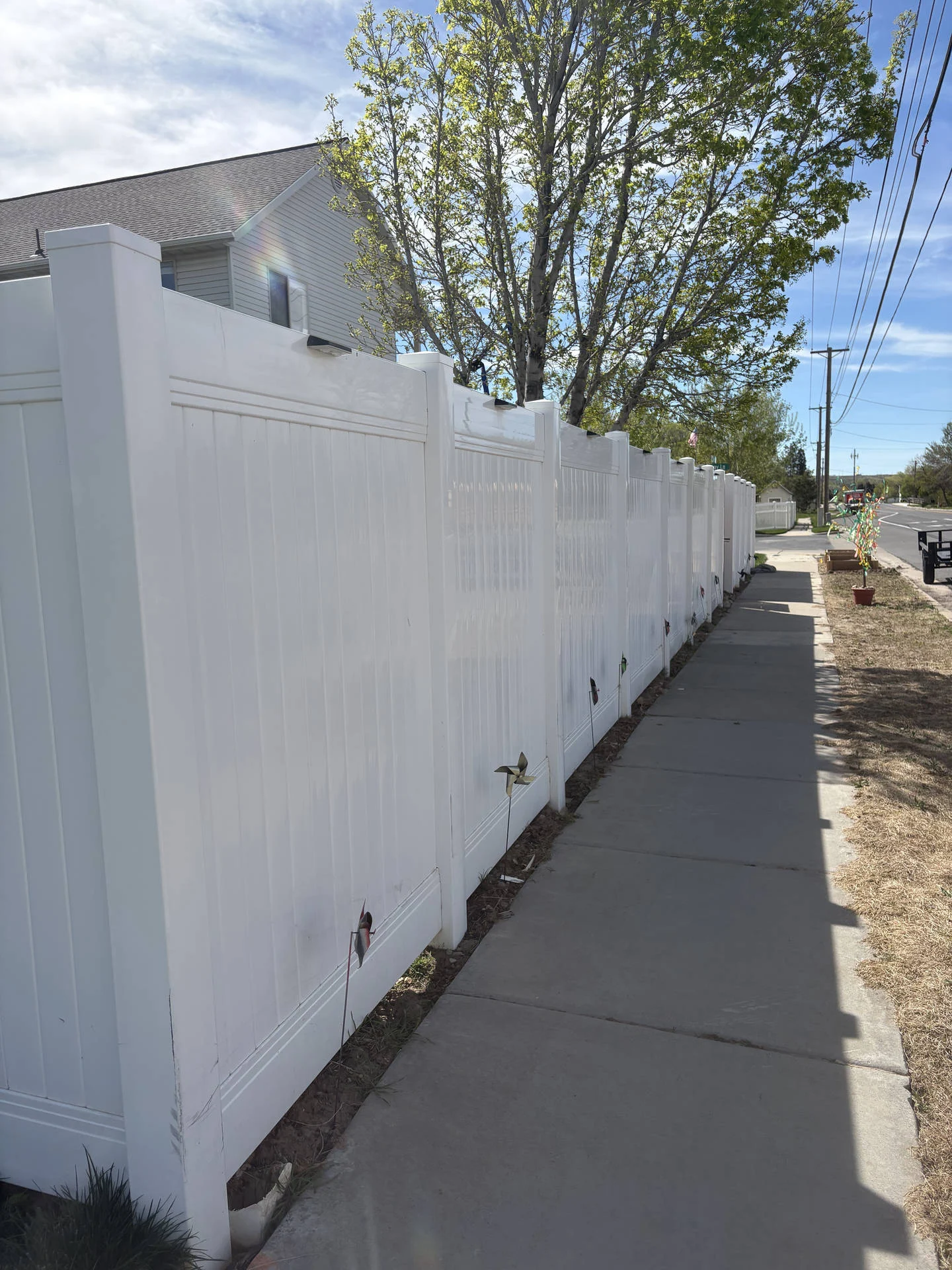 South Weber Privacy Fence Upgrade: White Vinyl, New Gates