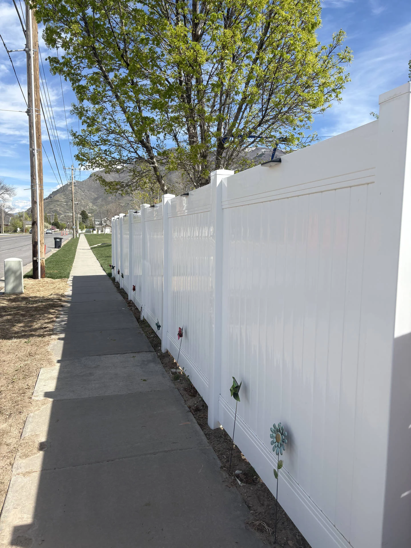 South Weber Privacy Fence Upgrade: White Vinyl, New Gates