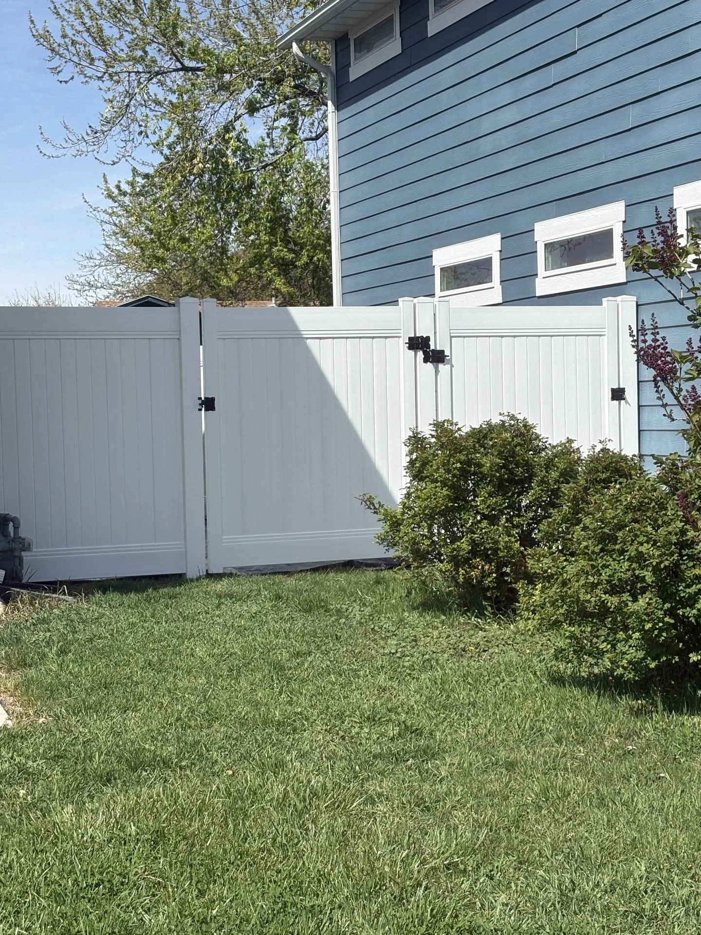 Harrisville Privacy Fence & Gates Installed
