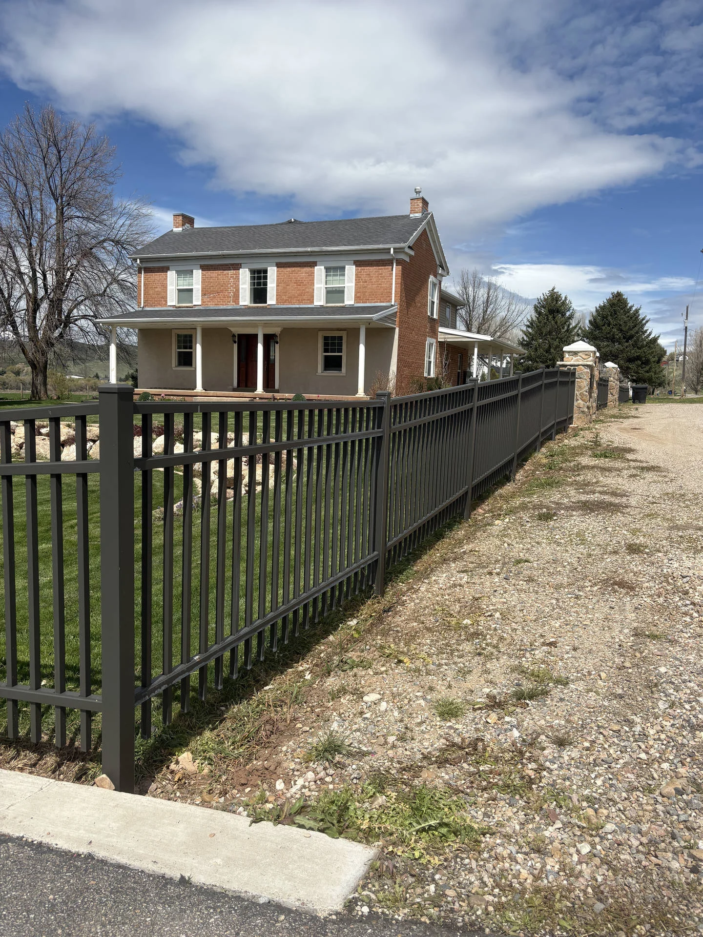 Morgan, UT Ornamental Aluminum Fence & Gates