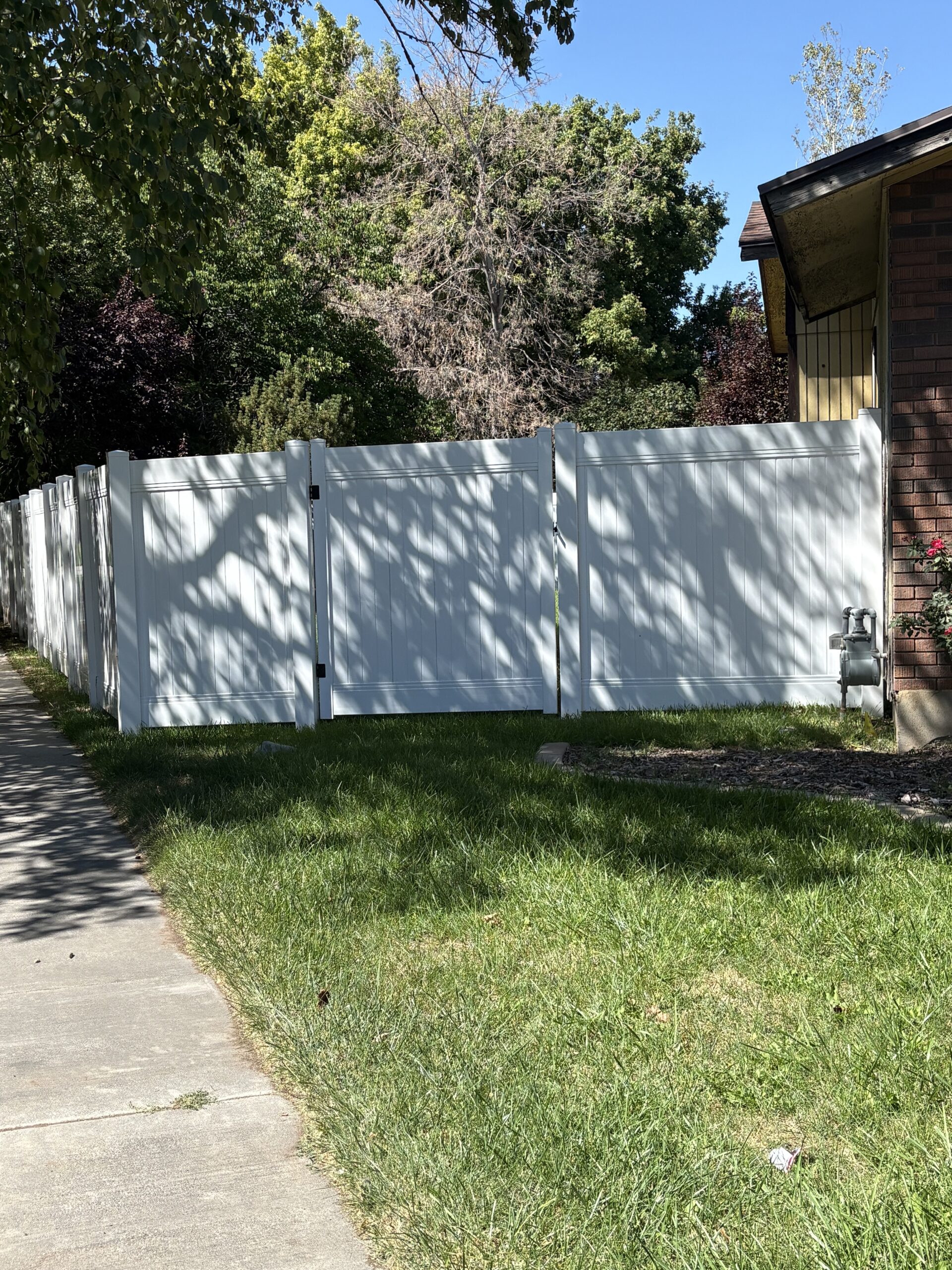 Durable 6-Foot White Vinyl Privacy Fence in Roy, UT