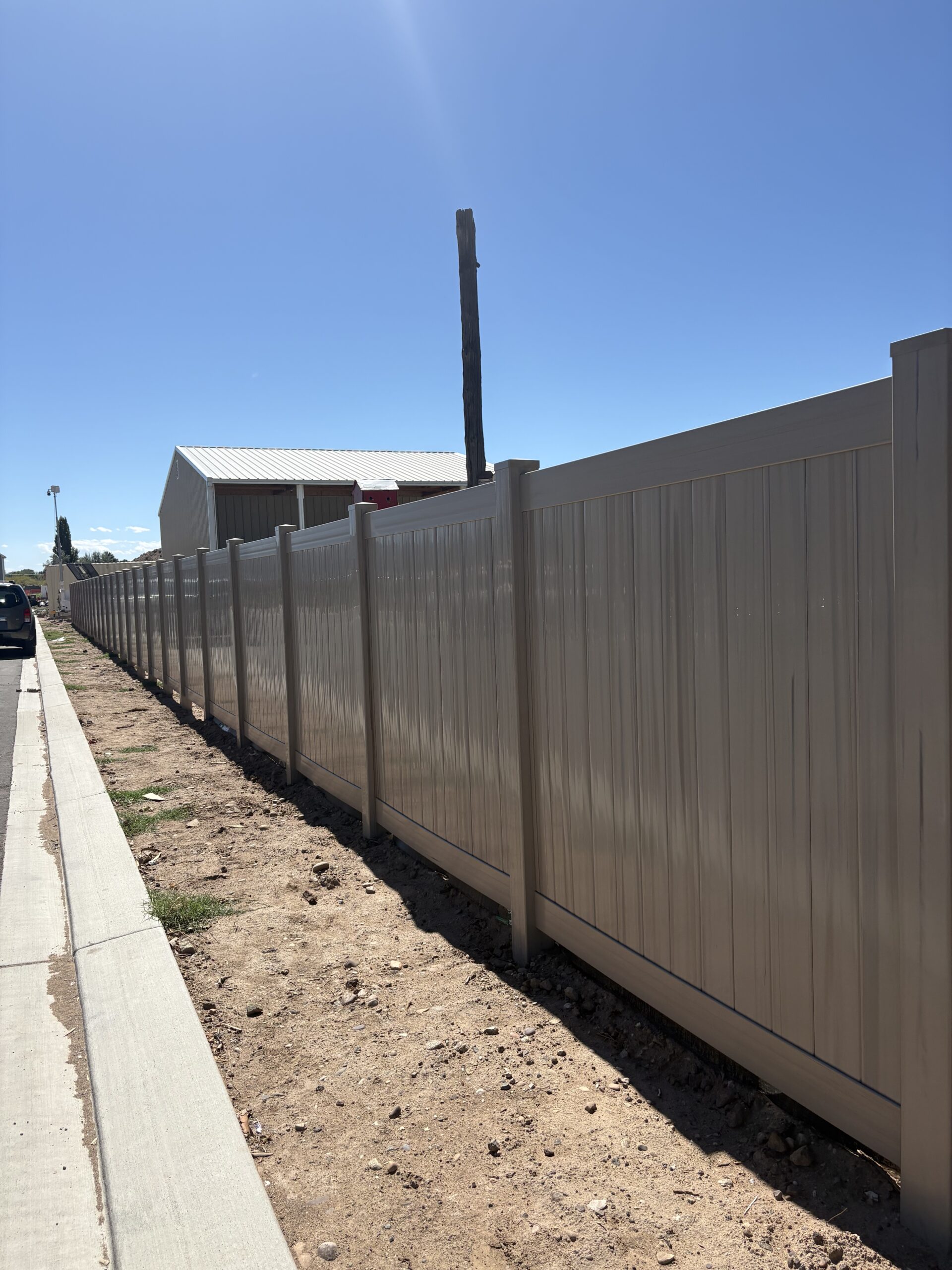 Durable 6-Foot Vinyl Privacy Fence in Roy, Utah