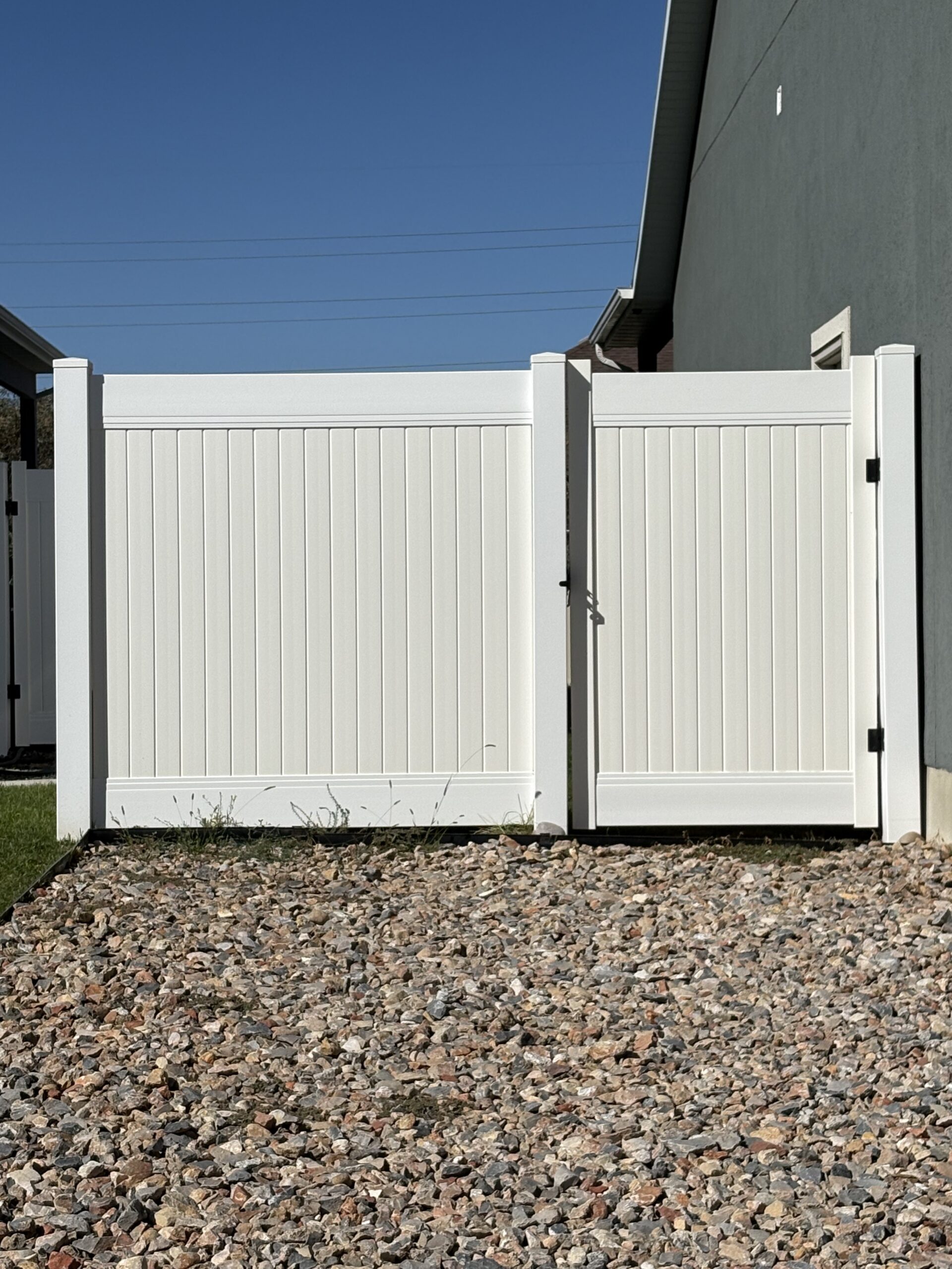 Recent Projects Durable Tan and White Vinyl Privacy Fence in South Weber