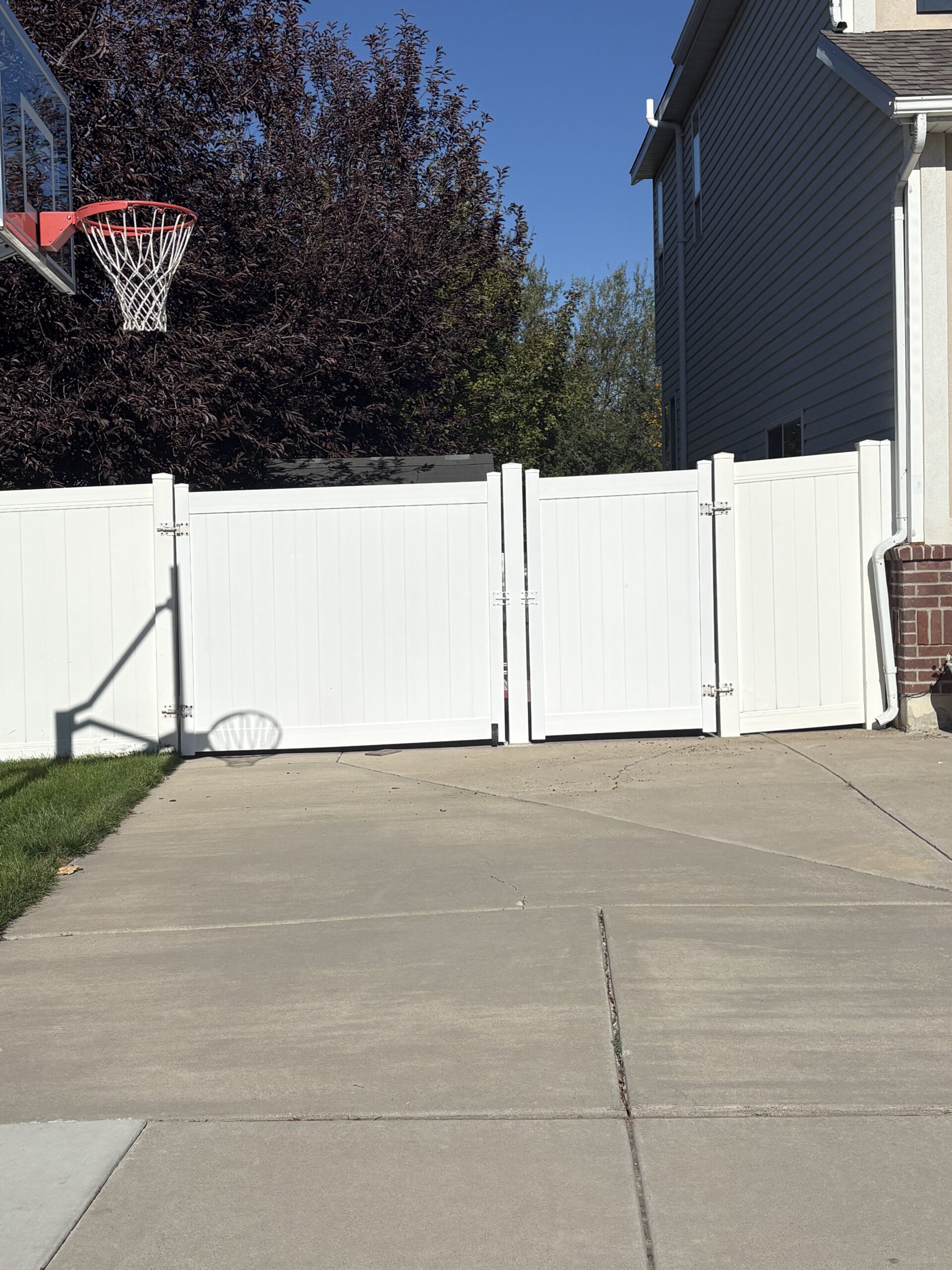 Recent Projects Durable White Vinyl Full Privacy Fence in Layton UT