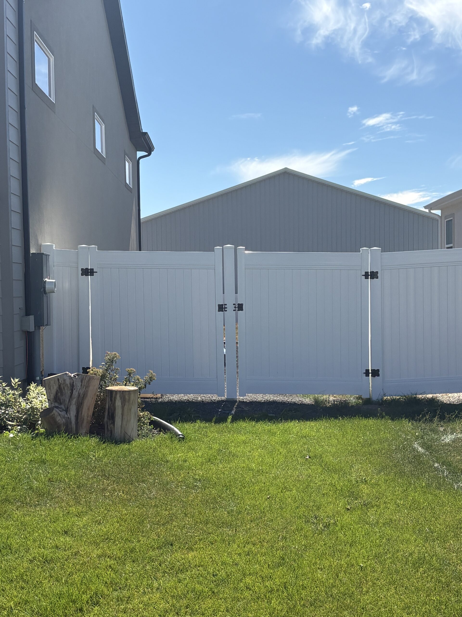 Durable 6-Foot White Vinyl Fence Project in Taylor