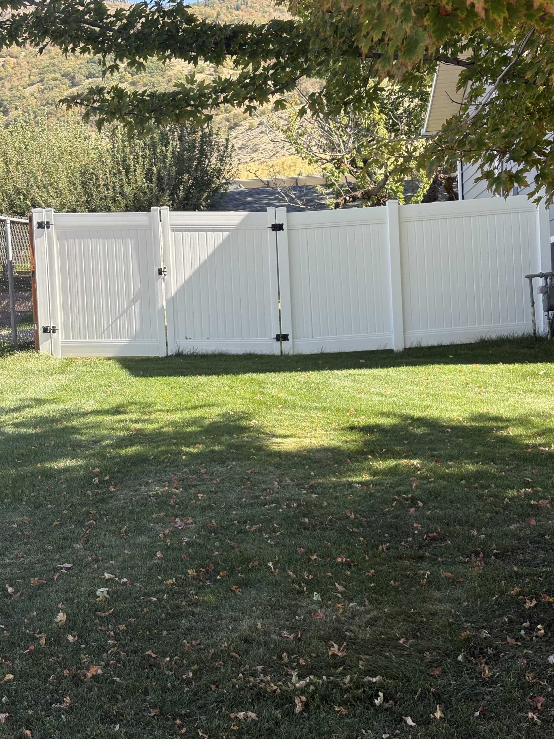 Recent Projects Durable 6-Foot White Vinyl Privacy Fence in Fruit Heights